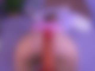 Spettacolo in cam dal vivo con Sharlie - Facial su Camsoda