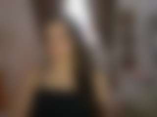 Live cam show with SidneySweety - Upskirt on SinfulBabes