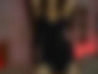 Spettacolo in cam dal vivo con SidneySweety - Erotic Dance su Camsoda