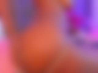 Live cam show with Tifanny-055 - Black Young Adult on Milfs Live