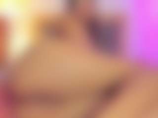 Live cam show with VesperHale - Bitch on googirlz