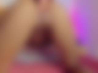 VesperHale's Live Sex Cam Show