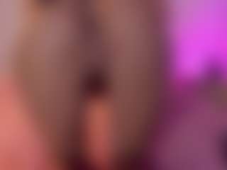 VesperHale's Live Sex Cam Show
