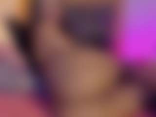Live cam show with VesperHale - Ride on Soda Cam