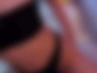 Millie's Live Sex Cam Show