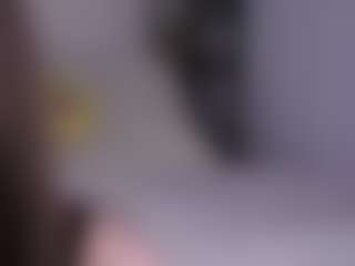 Live cam show with Millie - Brown Hair on Pornisteam.com