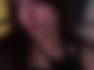 Live cam show with Millie - Erotic Dance on CamSextacy