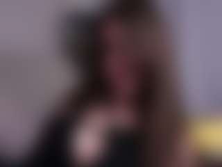 Live cam show with Millie - Erotic Dance on googirlz
