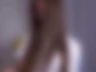 Millie's Live Sex Cam Show