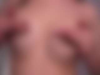 Live cam show with Millie - Brown Hair on Dolls Live