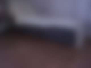 Live cam show with Millie - Green Eyes on xxxlivecams.org