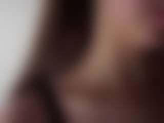 Millie's Live Sex Cam Show