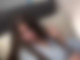 Live cam show with Millie - Brown Hair Teen (18+) on https://playwithruby.com