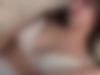 Millie's Live Sex Cam Show