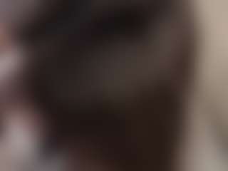 Live cam show with Millie - Green Eyes on Uber Horny