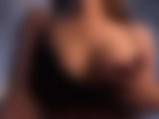 Live cam show with Millie - Teen (18+) on Mixed Magazine Live