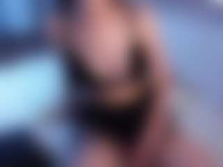 Live cam show with Millie - Skinny on anonymated.com