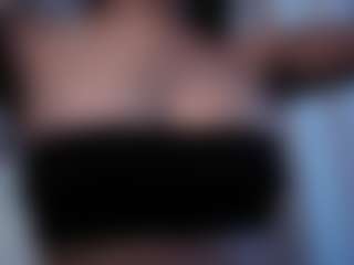 Millie's Live Sex Cam Show