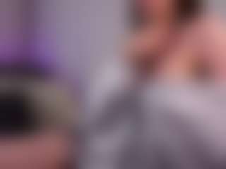Millie's Live Sex Cam Show