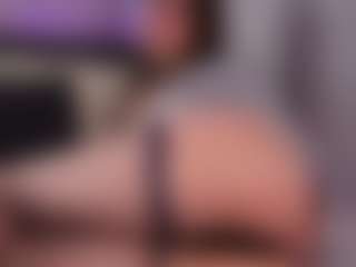Millie's Live Sex Cam Show