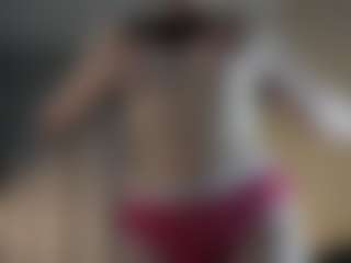 Live cam show with AndreaStranahan - Skinny on Camsoda