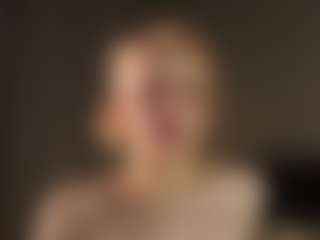 AndreaStranahan's Live Sex Cam Show