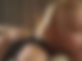 Live cam show with AndreaStranahan - Blonde Hair on Cam Slut