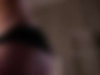 Live cam show with AndreaStranahan - Blonde Hair on Gym Cam Girls