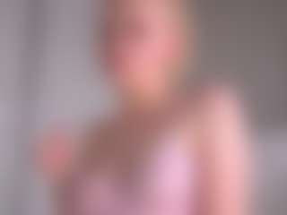AndreaStranahan's Live Sex Cam Show