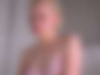 Live cam show with AndreaStranahan - Cum on thefappeningchat.com