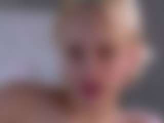 Live cam show with AndreaStranahan - Blonde Hair on PervPlay.com