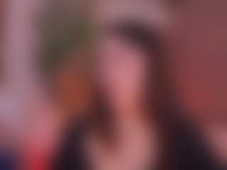 Live cam show with Dakota-Moon - Petite on Camsoda