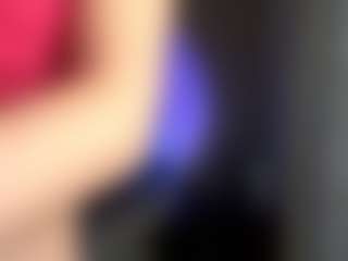 Live cam show with JuliettaMas - Average on Camsoda