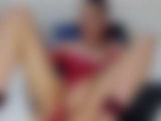 SerenaBFF's Live Sex Cam Show