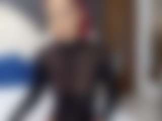 Live cam show with SerenaBFF - Green Eyes on Sweet Sext