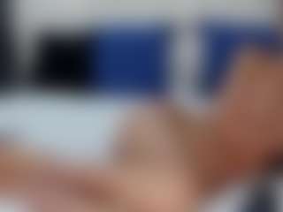 SerenaBFF's Live Sex Cam Show