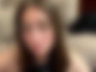 Live cam show with TemikaMcginity - Hairy Pussy on SxyPornLive