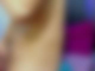 Live cam show with YolePero - Blonde Hair on CamSextacy