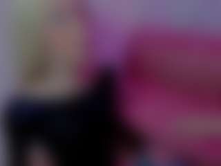 Live cam show with YolePero - Drinking on CamwithHer