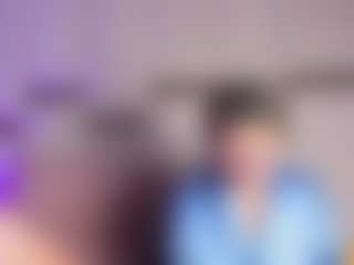 AngelaAndAnllelo's Live Sex Cam Show