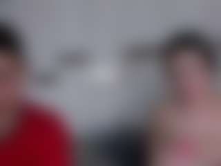 AngelaAndAnllelo's Live Sex Cam Show