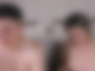Live cam show with AngelaAndAnllelo - Average on studioflirtlive.com