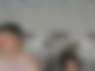 AngelaAndAnllelo's Live Sex Cam Show