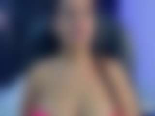 Live cam show with aria-kitty19 - Facial on Camsoda