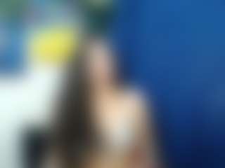 Live cam show with leylahorny - Green Eyes on Camming Site