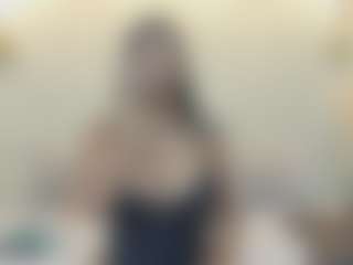 Live cam show with Gabysanta - Ebony Lovense on SpunkLive