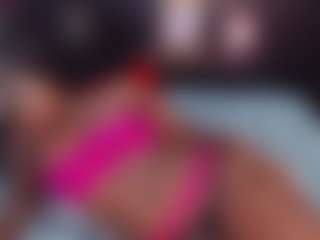 Live cam show with ShannySweett - Ebony on Livezox | colombia