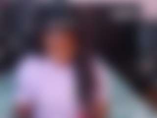 Live cam show with ShannySweett - Ebony Teen (18+) on Stripli.com