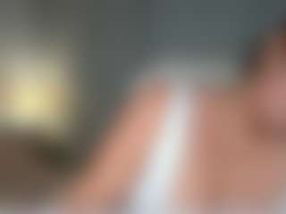 Live cam show with KIMBER - Facial Piercings on CamwithHer