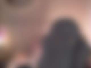Live cam show with AlinnaJohnson - Body Massage on TastyBlacksLive